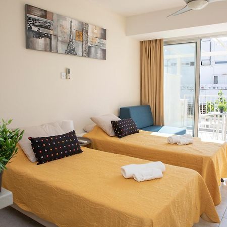 Harbour Lights Studio Apartments Πάφος Εξωτερικό φωτογραφία